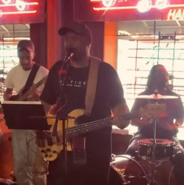 1860 Saloon, Game Room & Hardshell Café